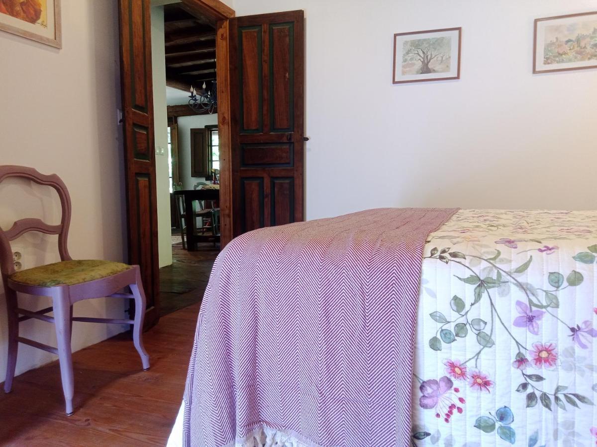 Beautiful apartment Casa o Rio in Ribeira sacra ES Castro Caldelas Exterior foto